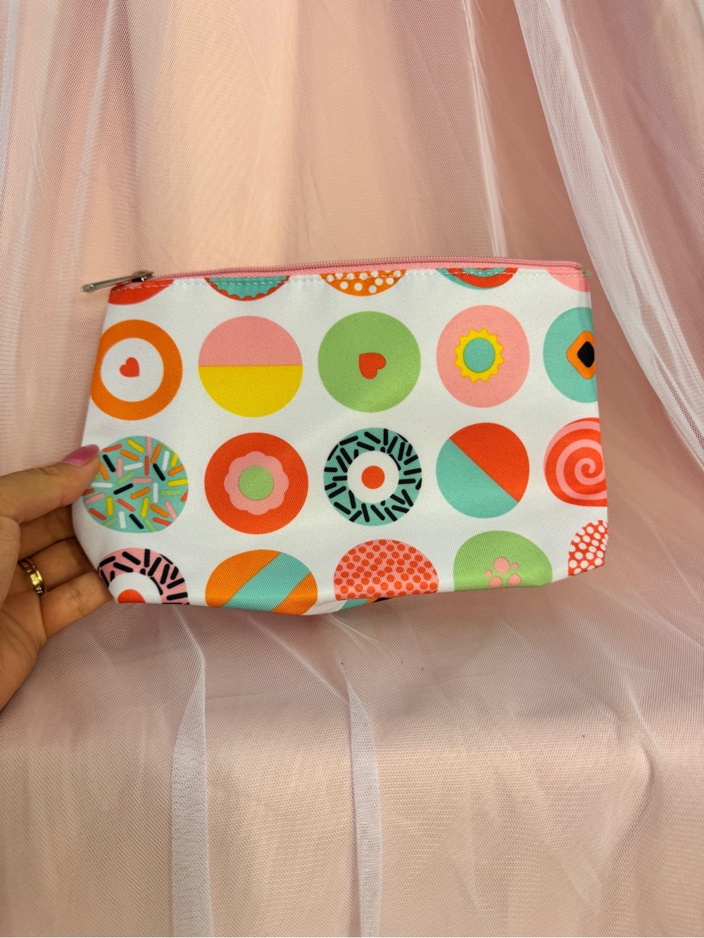 🌟🇺🇸👝Clinique Multicolor Circle Print Zip Makeup Bag Pouch White Pink Lining